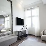 Quentin Xl Potsdamer Platz