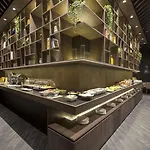 Quentin Xl Potsdamer Platz