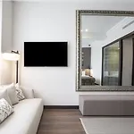 Quentin Xl Potsdamer Platz 4*