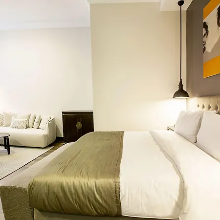 Quentin Xl Potsdamer Platz