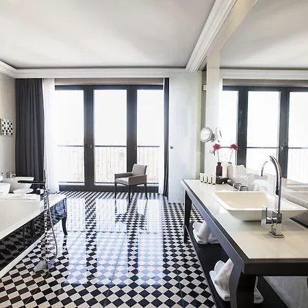 Quentin Xl Potsdamer Platz