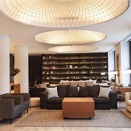 Quentin Xl Potsdamer Platz 4*