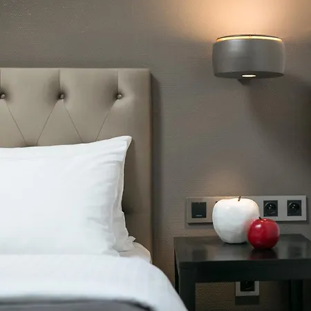 Quentin Xl Potsdamer Platz Hotell 4*